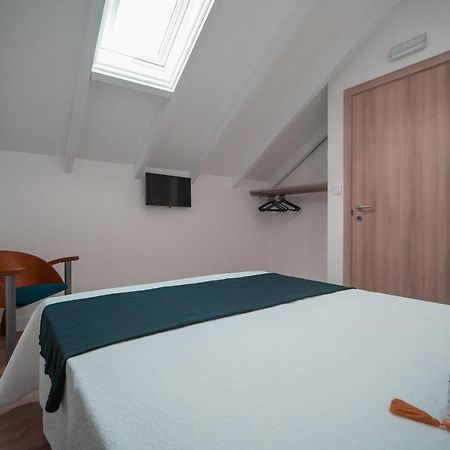 Harbour49 - Aveiro Flats & Suites ภายนอก รูปภาพ