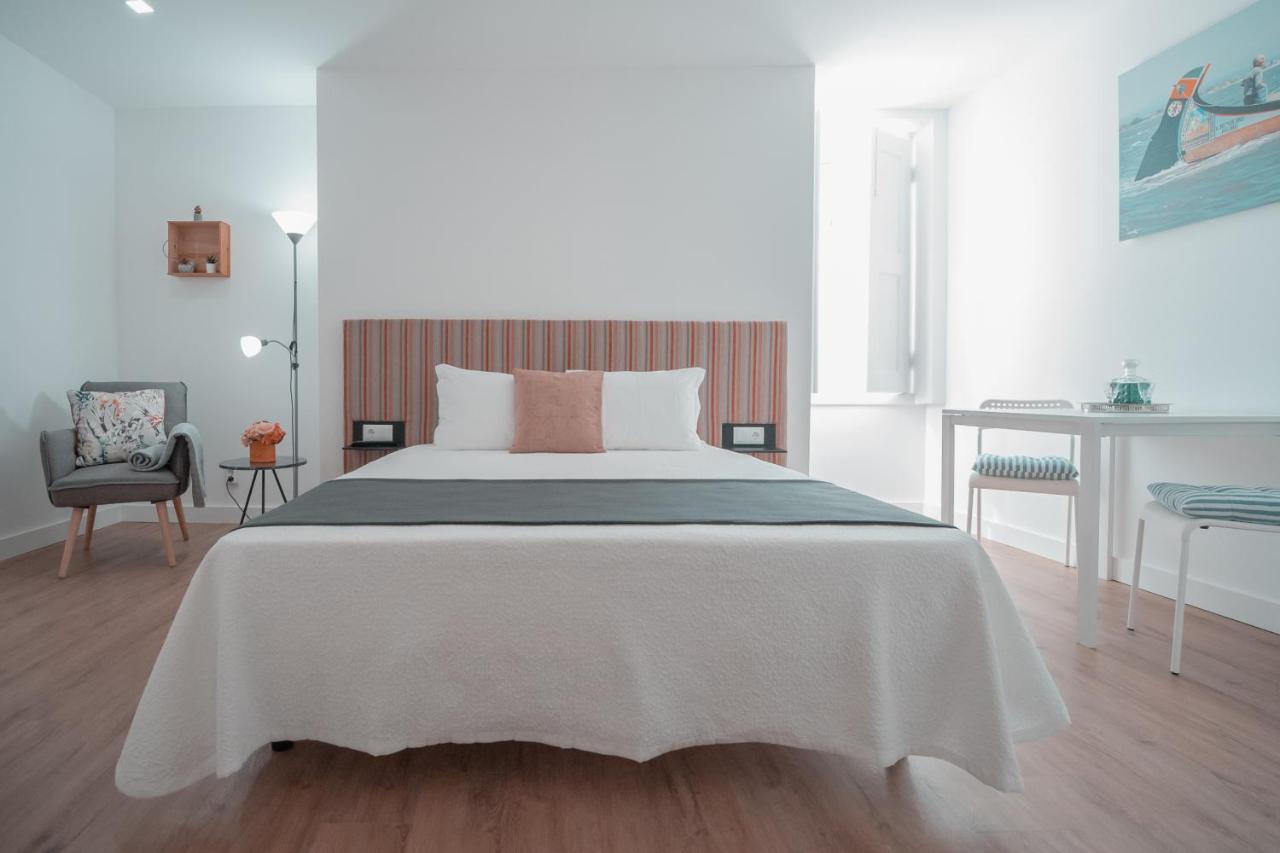 Harbour49 - Aveiro Flats & Suites ภายนอก รูปภาพ